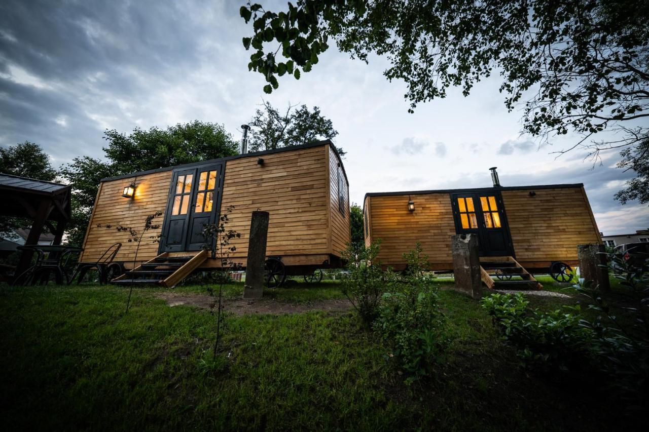 Mily Mlyn Apartment Lubrza  Екстериор снимка