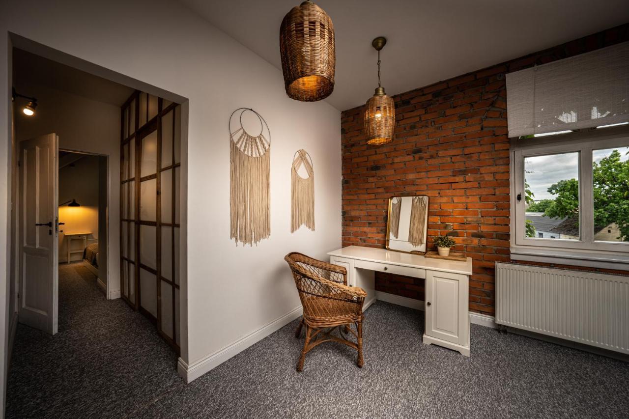 Mily Mlyn Apartment Lubrza  Екстериор снимка
